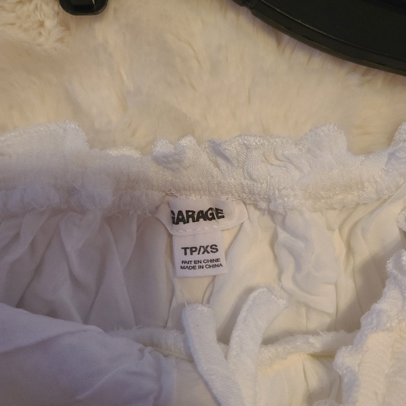 Garage White Ruffled Crop Top - Picture 5 of 5